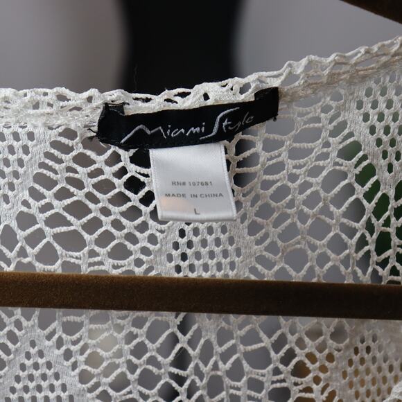 Miami Style Crochet crop tank size L - Picture 6 of 6